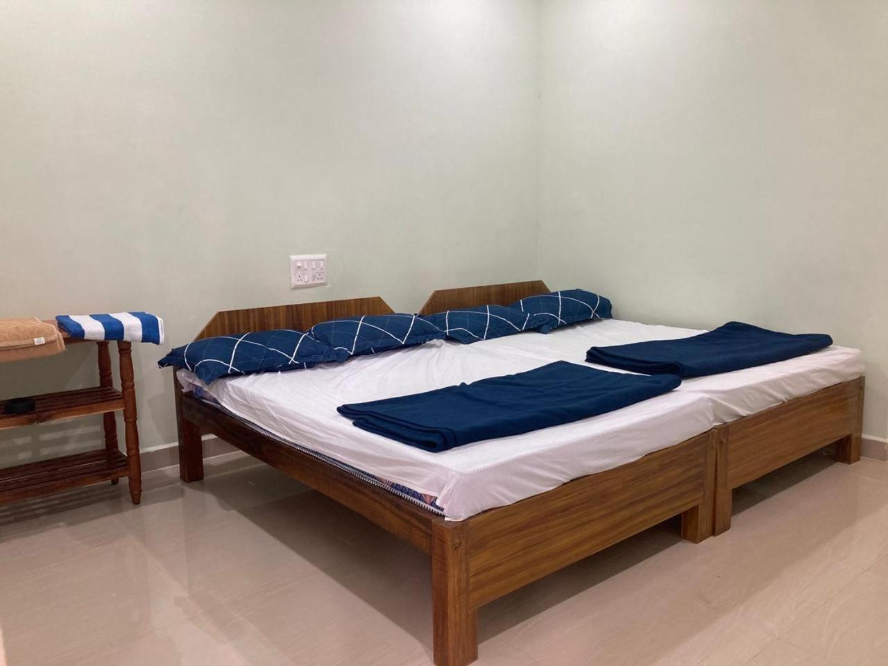 Oceanic Stay And Restaurant Gokarna Gokarna  Exterior photo